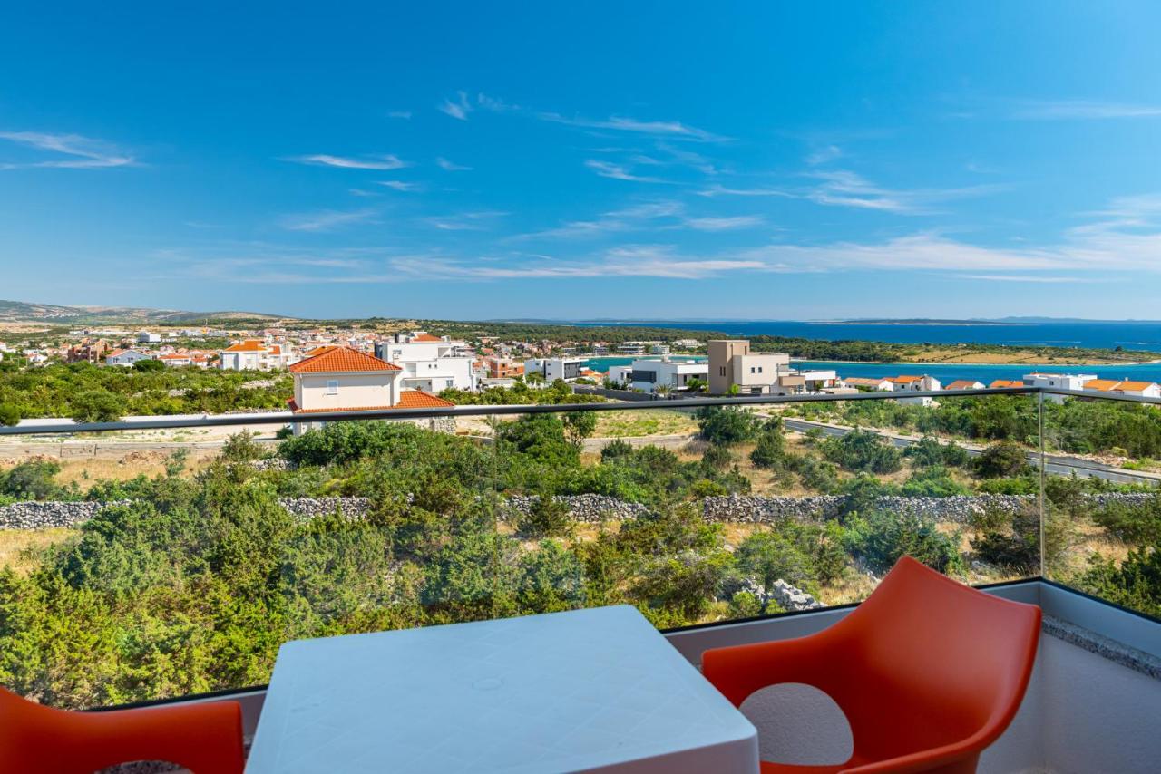 Apartment Laura View